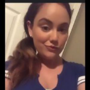 Meet your Posher, Monique